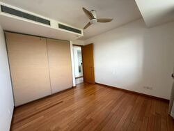 Marina Bay Residences (D1), Condominium #556840021